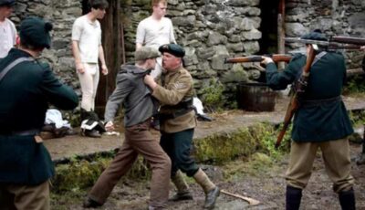 Black and Tans in Ken Loachs Film The Wind Rises (Der Wind steigt)