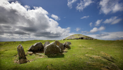 Der Loughcrew Cairns - Michael Foley - cc