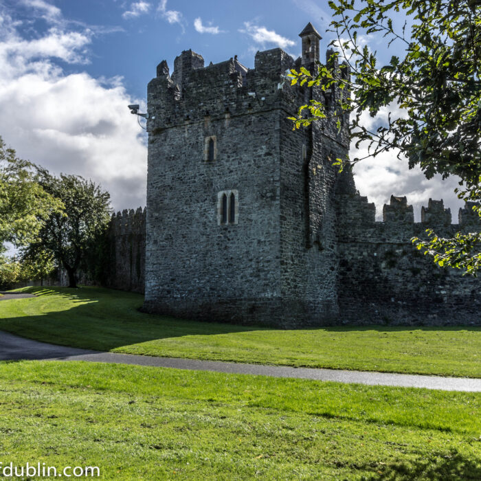 Das Swords Castle - infomatique - cc