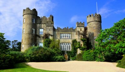 Das Malahide Schloss - © Jenifoto