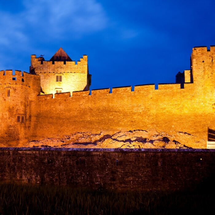 Das Cahir Castle bei Nacht - Gerardo Villalobos - cc