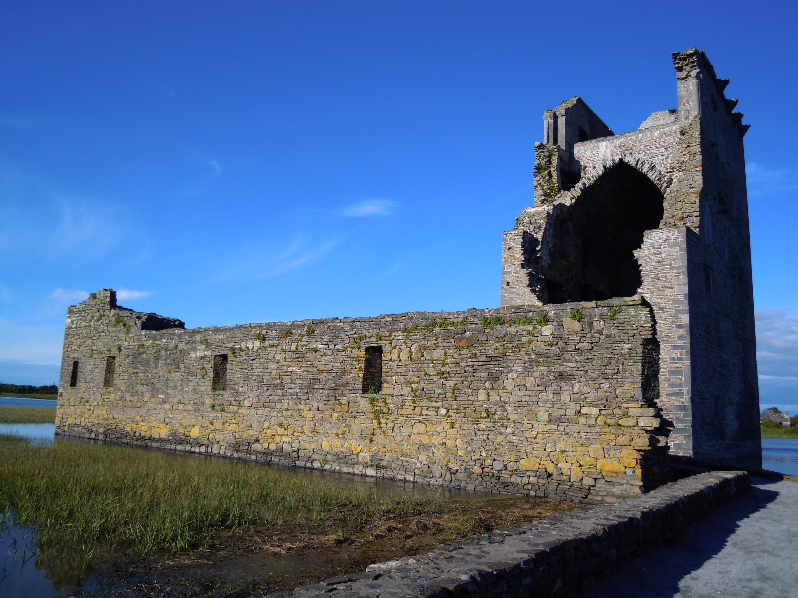 Carrigafoyle Castle - Simowiiki - cc