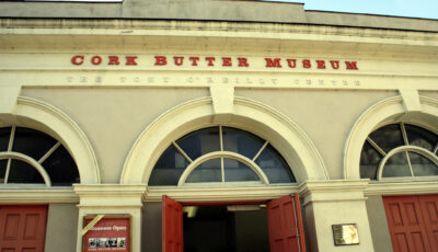 Das Cork Butter Museum - Ari Bronstein - cc