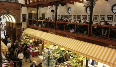 Lokale Produkte und Marktstände im English Market in Cork