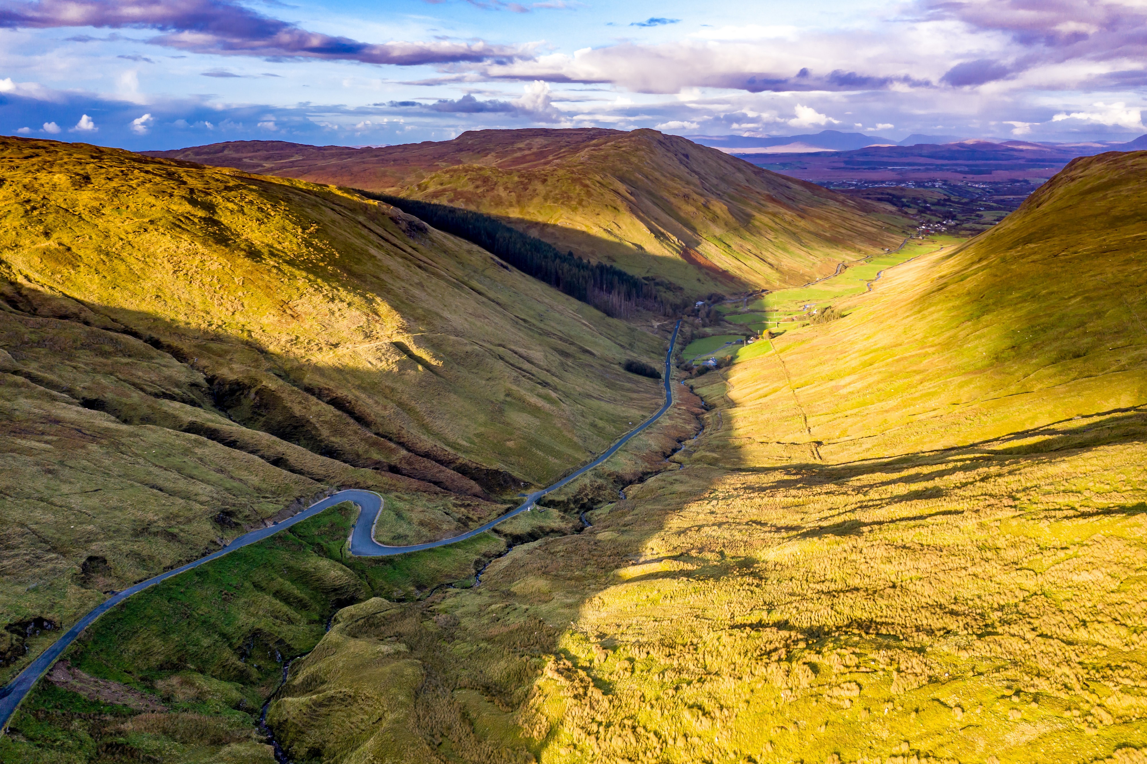 Luftaufnahme von Glengesh Pass - Thomas - 123rf