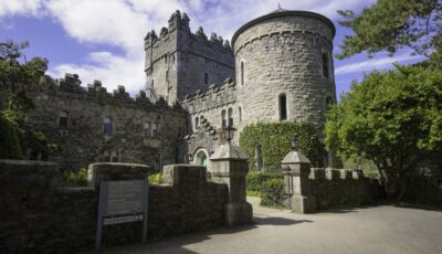Glenveagh Castle 1 Glenveagh Castle im County Donegal - © trattieritratti