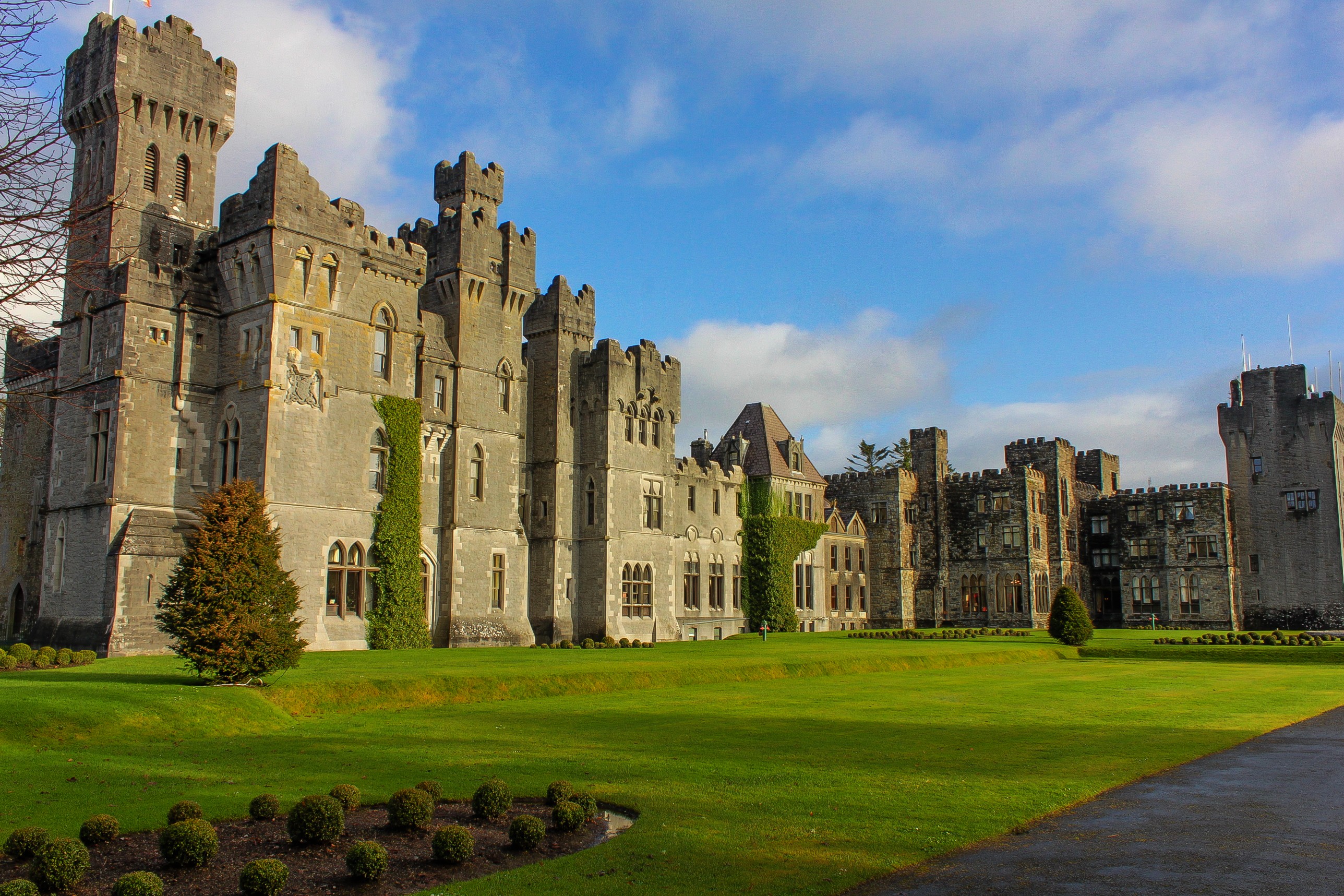 Das Ashford Castle - Bob Familiar - cc