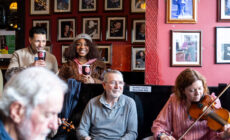 Un moment de craic dans un irish pub -