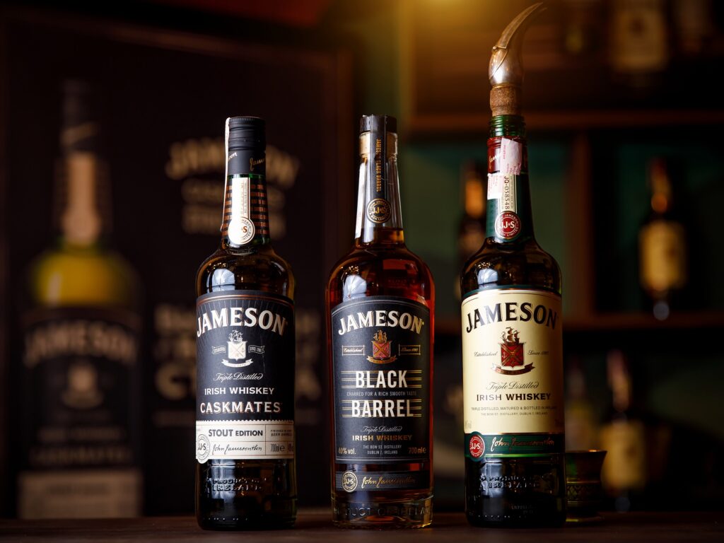Des bouteilles de Jameson - © 9parusnikov