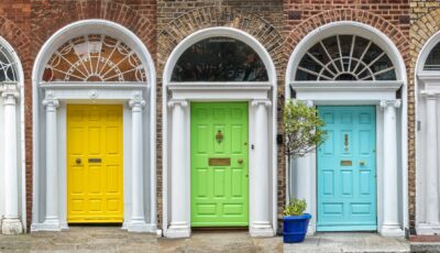Georgianische Türen in Dublin - © Delphotostock