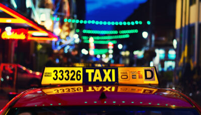 Vom Flughafen Dublin ins Stadtzentrum 3 Ein offizielles Taxi im Zentrum von Dublin