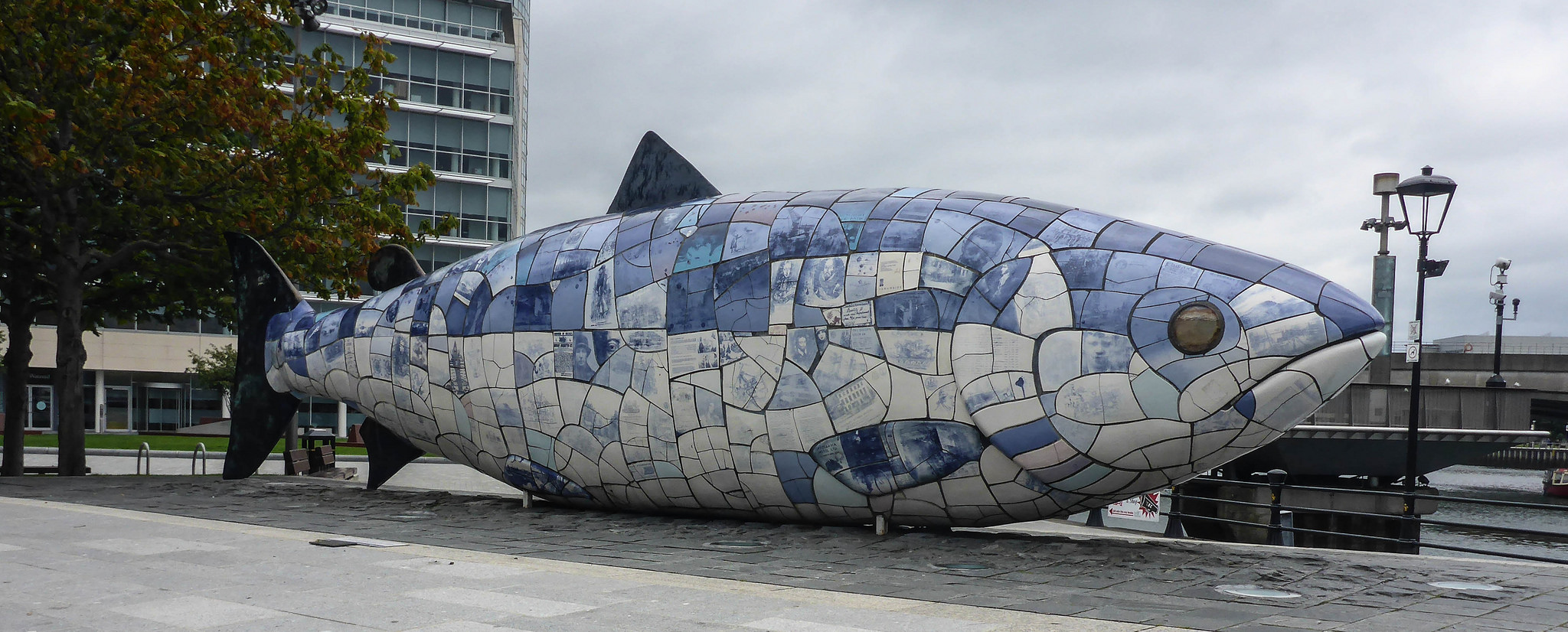 Le Big Fish de Belfast - 
Christine und David Schmitt - cc
