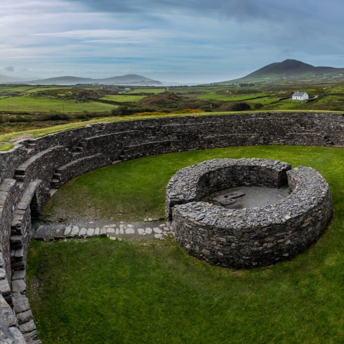 Cahergal stone fort - © Andy Morehouse