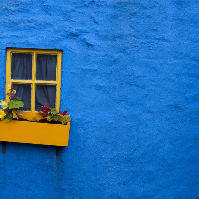 Eine Hausfassade in Irland - © Gabriel Cassan