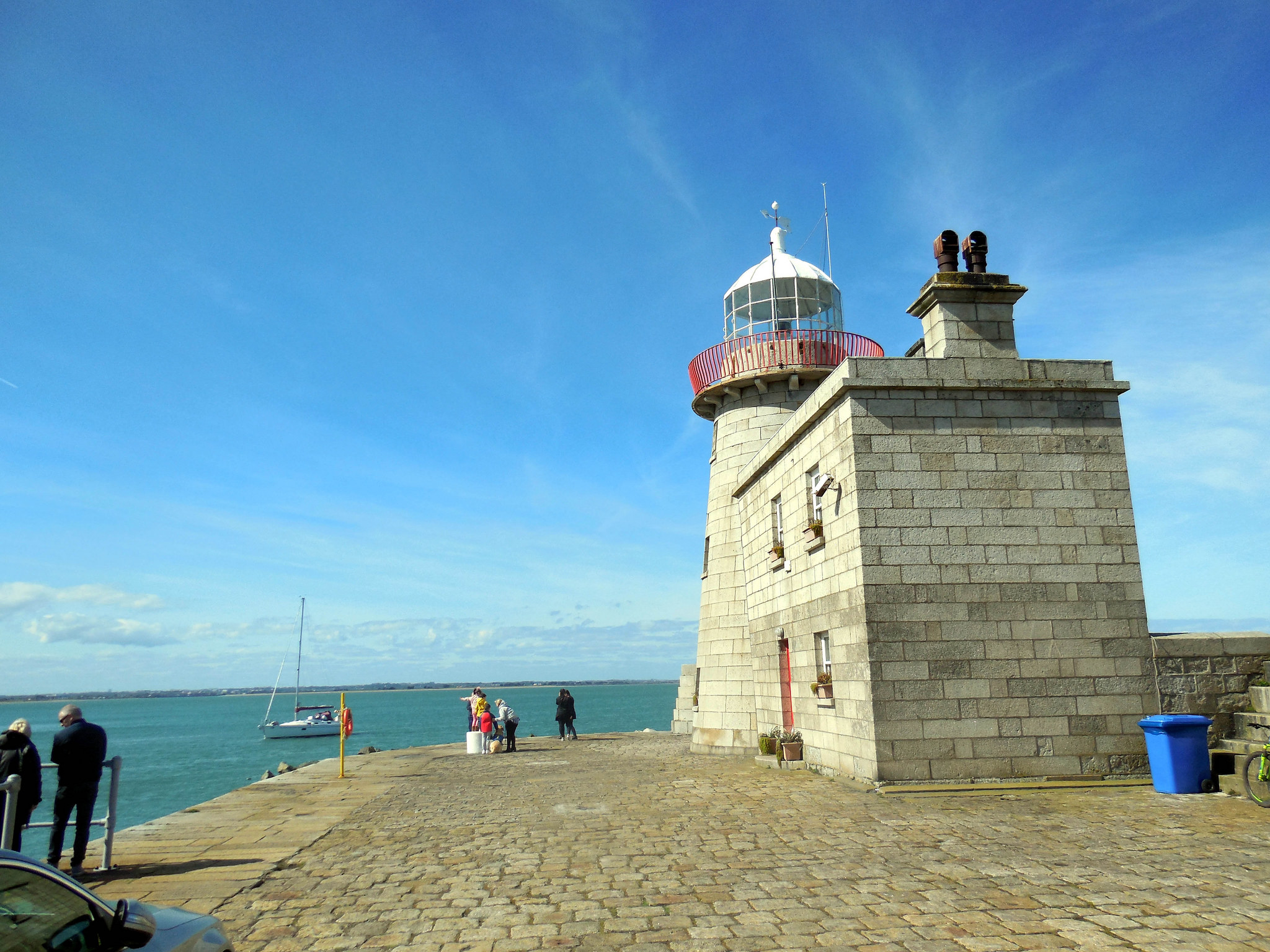 Le Howth lighthouse - fabeblau - cc