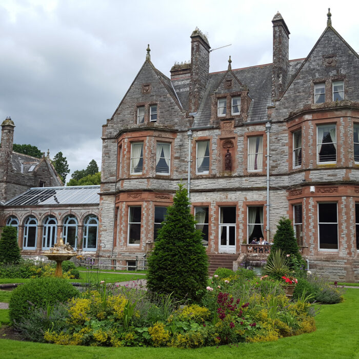 Das Schloss Leslie - malavoda - cc