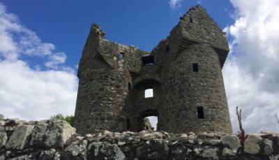 Das Monea Castle - jamie_okeefe - cc