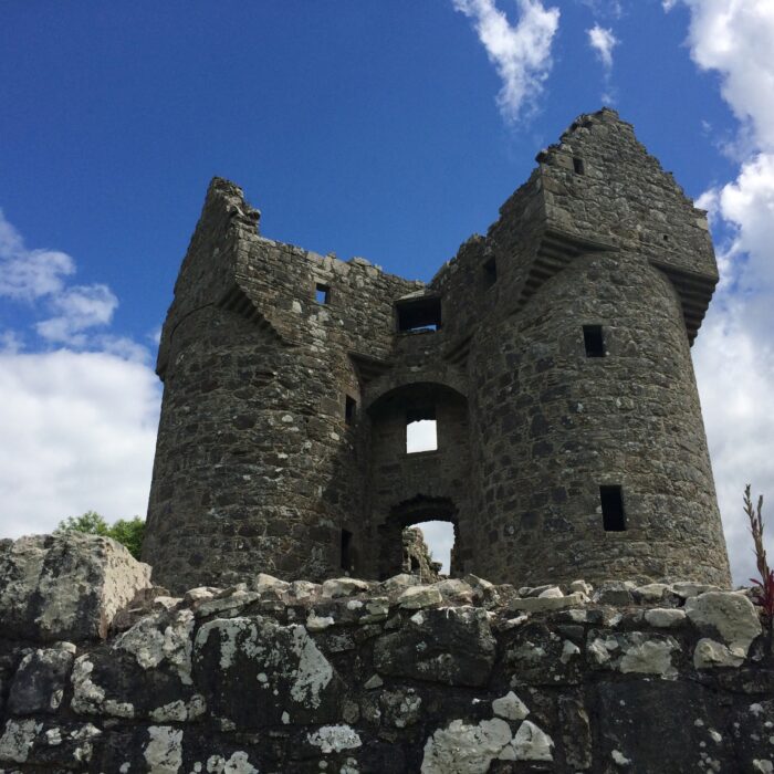 Das Monea Castle - jamie_okeefe - cc