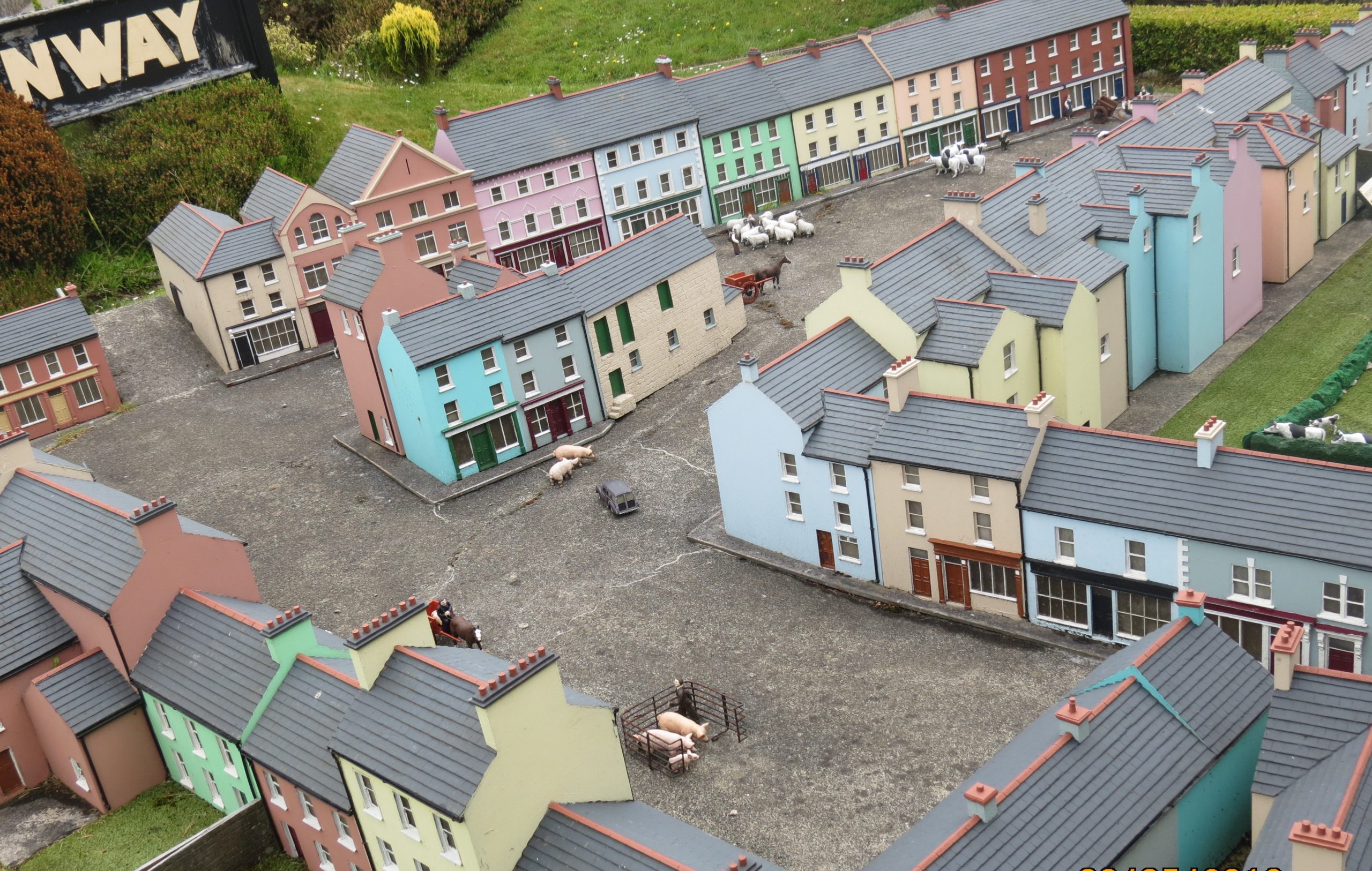 Das West Cork Model Village - Sinead McCarthy