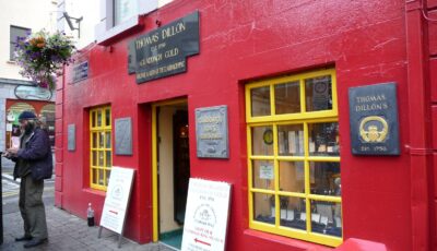 The Claddagh Ring Museum - oinegue - cc
