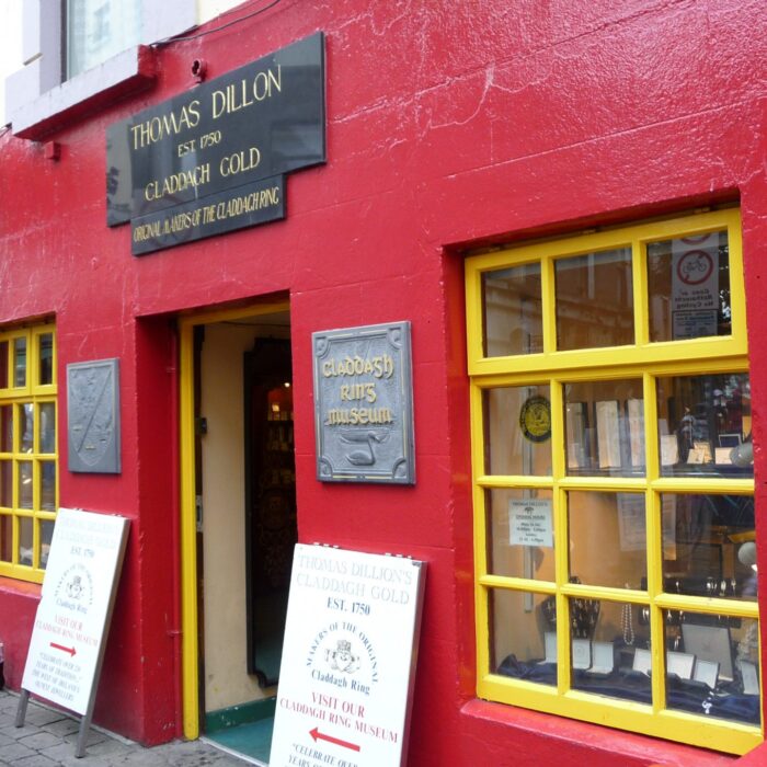 The Claddagh Ring Museum - oinegue - cc