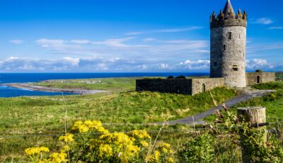 Doonagore castle - © EyesTravelling