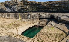 Das Worm Hole auf Inishmore - © lisandrotrarbach