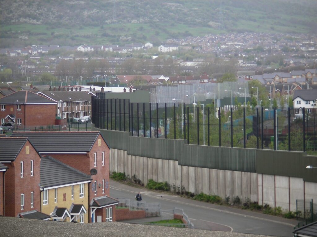 Die Peace Walls - Jordi Gabarró Llop - cc
