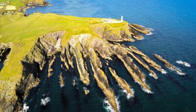 galley head lighthouse 1