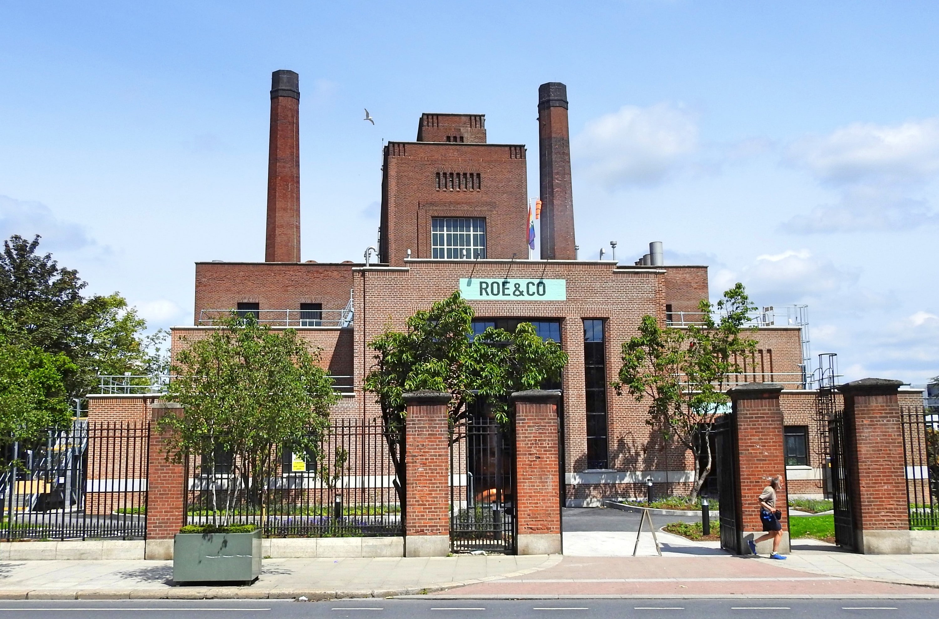 Roe & Co Irish Whiskey Distillery - © Derick Hudson