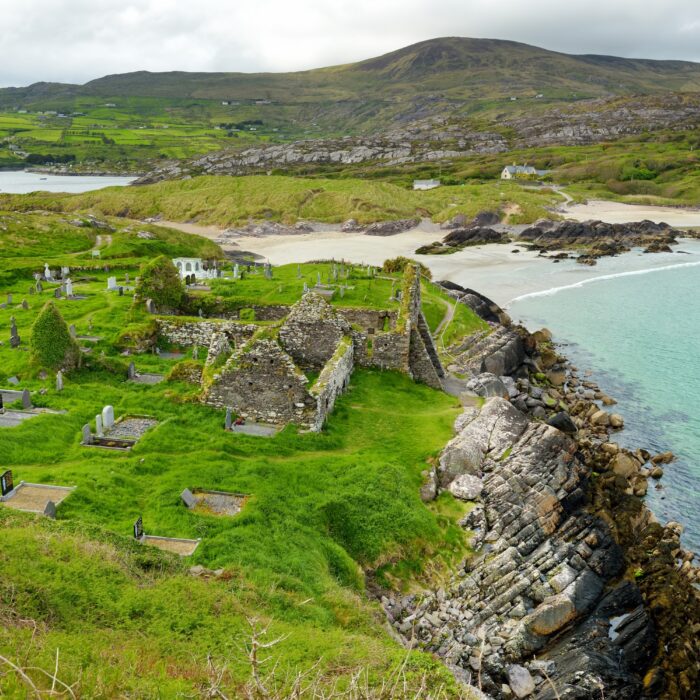 Derrynane Abbey - © MNStudio