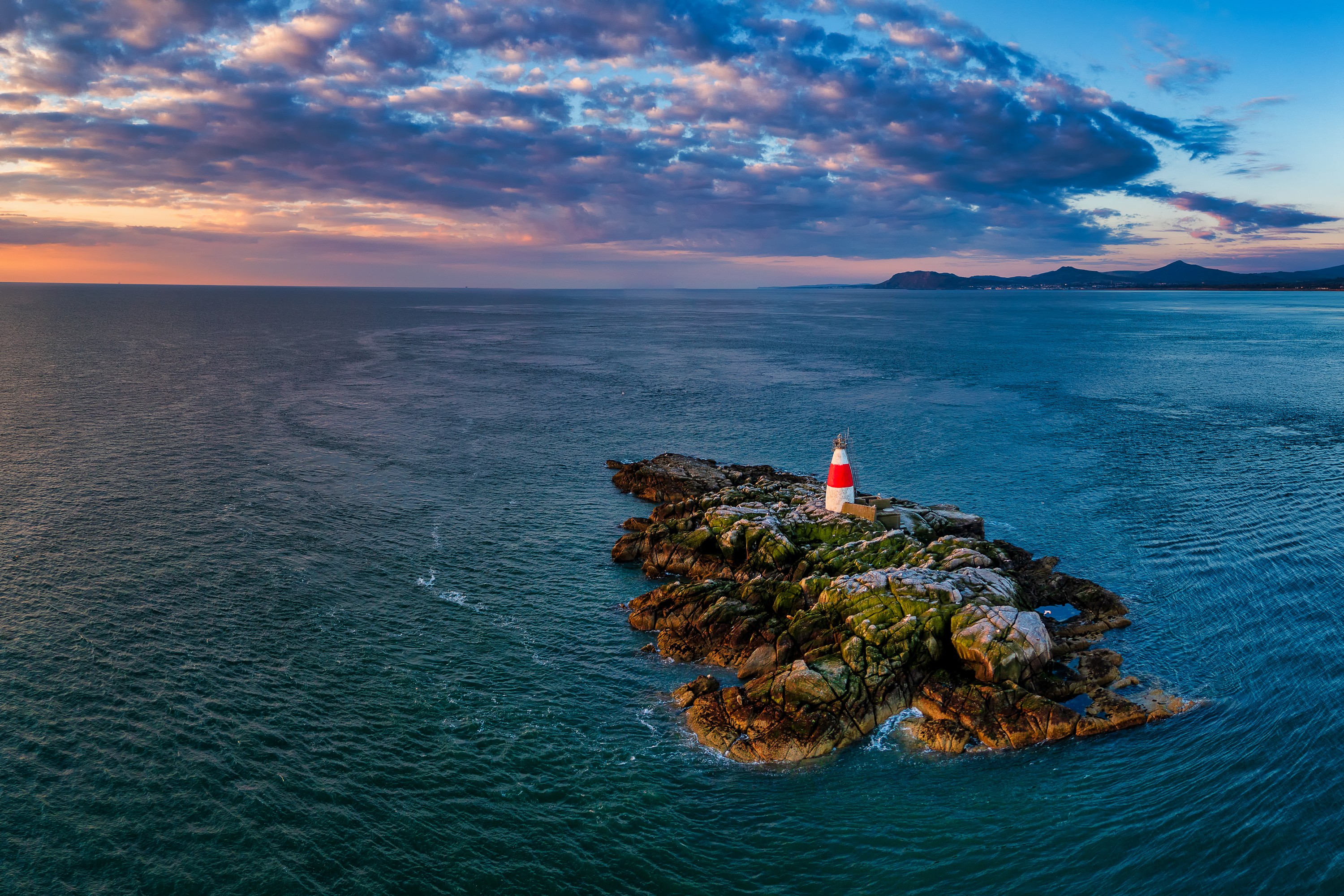 Le Muglins lighthouse - © Peter Krocka