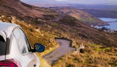 Ein Auto in Irland - © mark_gusev