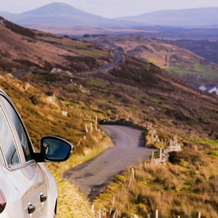 Ein Auto in Irland - © mark_gusev