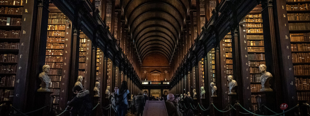 Trinity College in Dublin: Lohnt sich ein Besuch der Alten Bibliothek trotz ihrer derzeitigen Restaurierung?