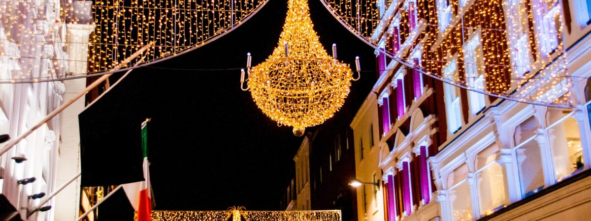 Grafton Street - © dima