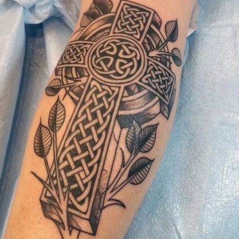 Keltisches Kreuz Tattoo