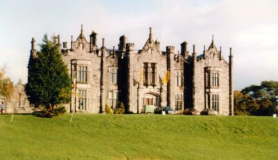Belleek Castle - Warren Smart - cc