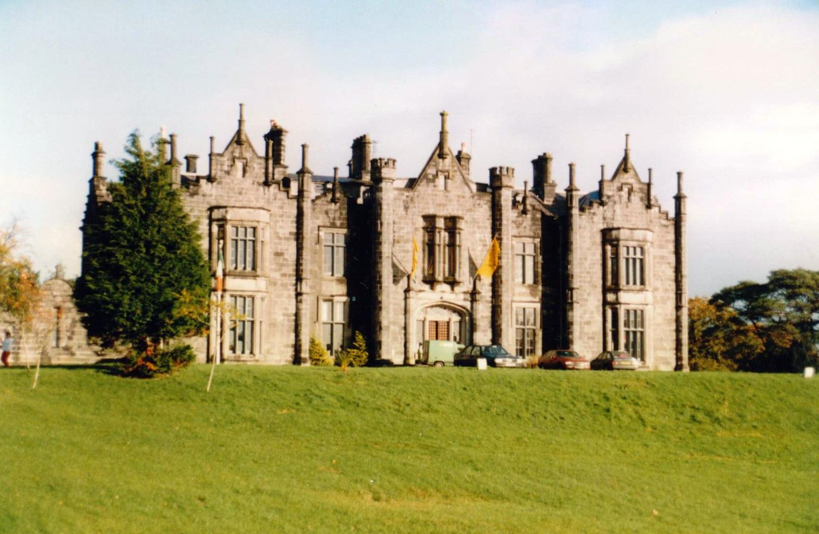 Belleek Castle - Warren Smart - cc