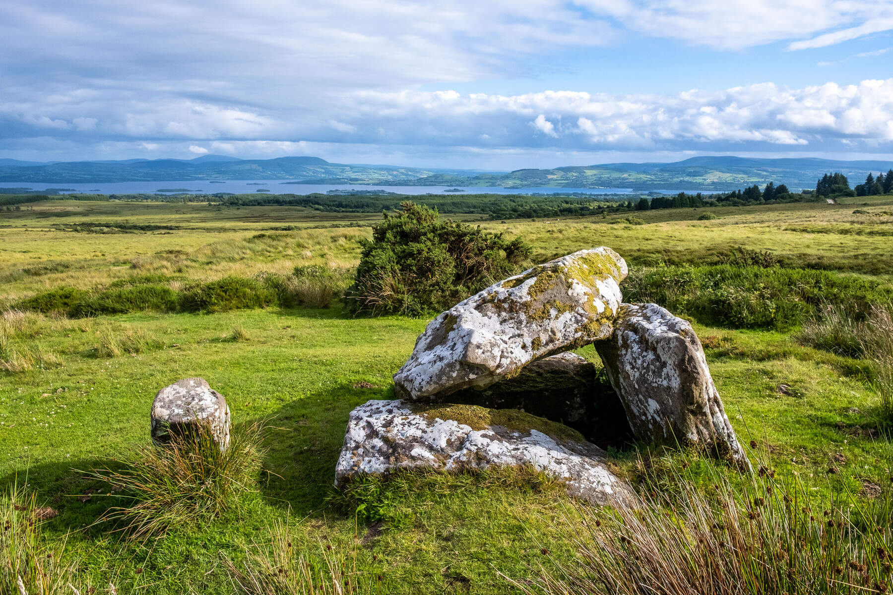 Der Bohatch Dolmen - © Destination Lough Derg