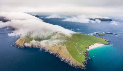 Luftaufnahme von Great Blasket Island - © Tom Archer