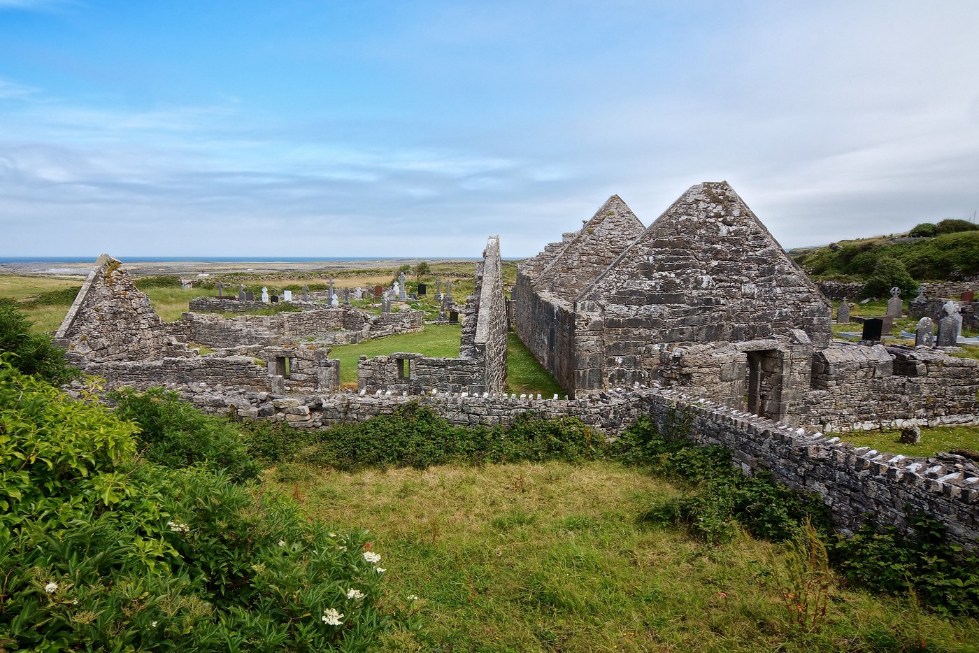 Na Seacht d'Teampaill - Dennis Wilkinson - cc