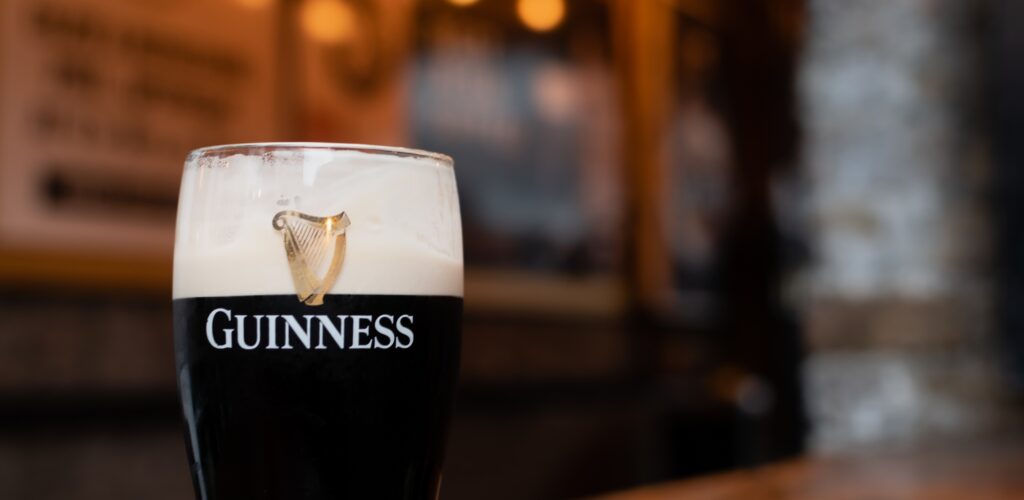 Guinness: Worum geht es beim „Split the G“-Challenge?
