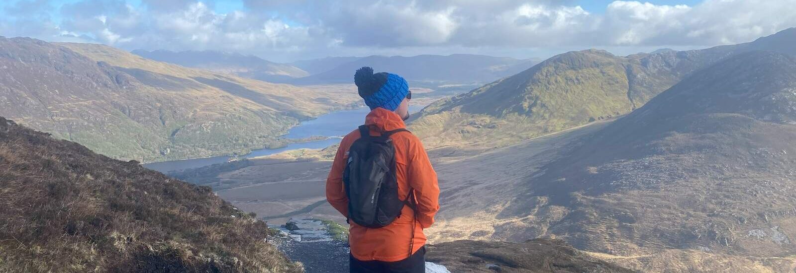 Wie wählt man den richtigen Wanderrucksack für einen Roadtrip aus?