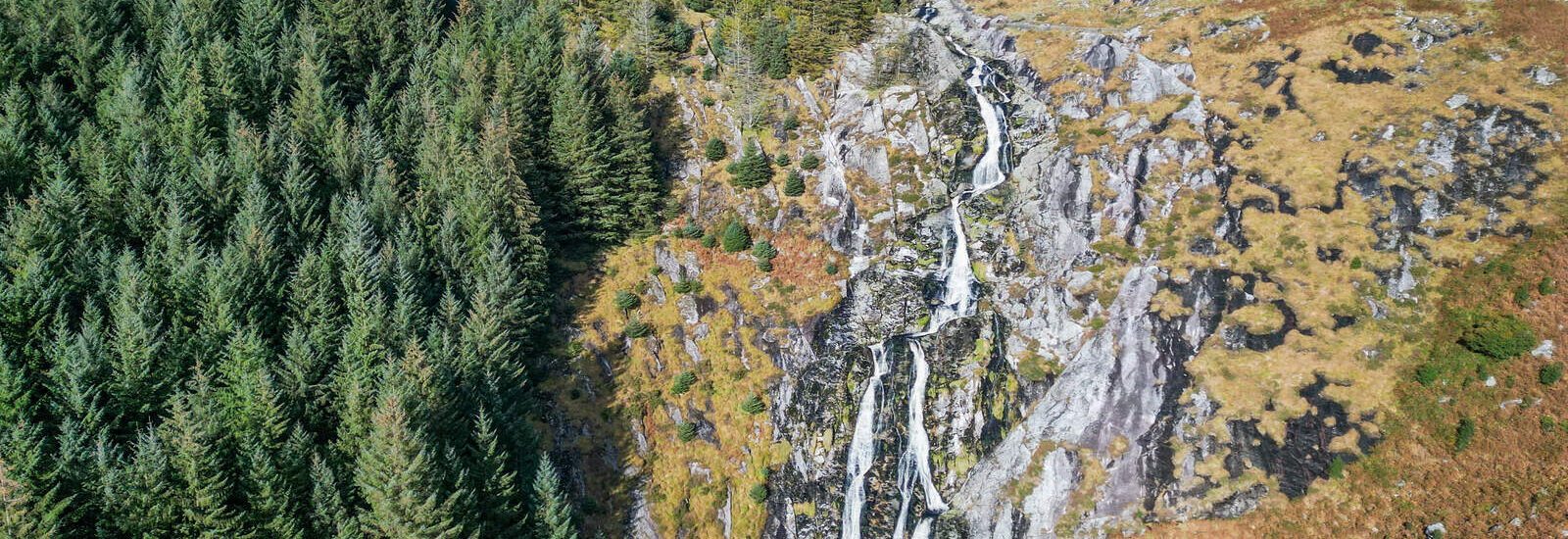 Der Glenmacnass-Wasserfall - © Sonder Visual - Fáilte Ireland