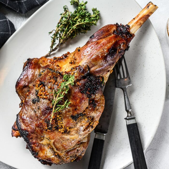 Ein Roast Leg of Lamb - vladimir-mironov - Canva Pro