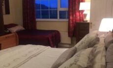 Hillcrest farmhouse Bed & Breakfast