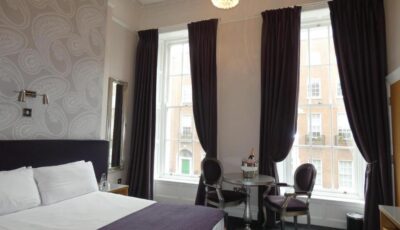 Jackson Court Hotel