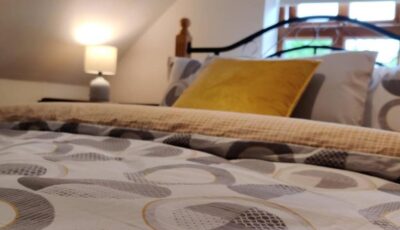 Luxury ‚Cois Abhainn‘ Self Catering Apartment