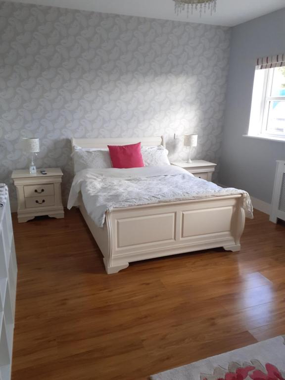 Private Room in Superb House Bed 1